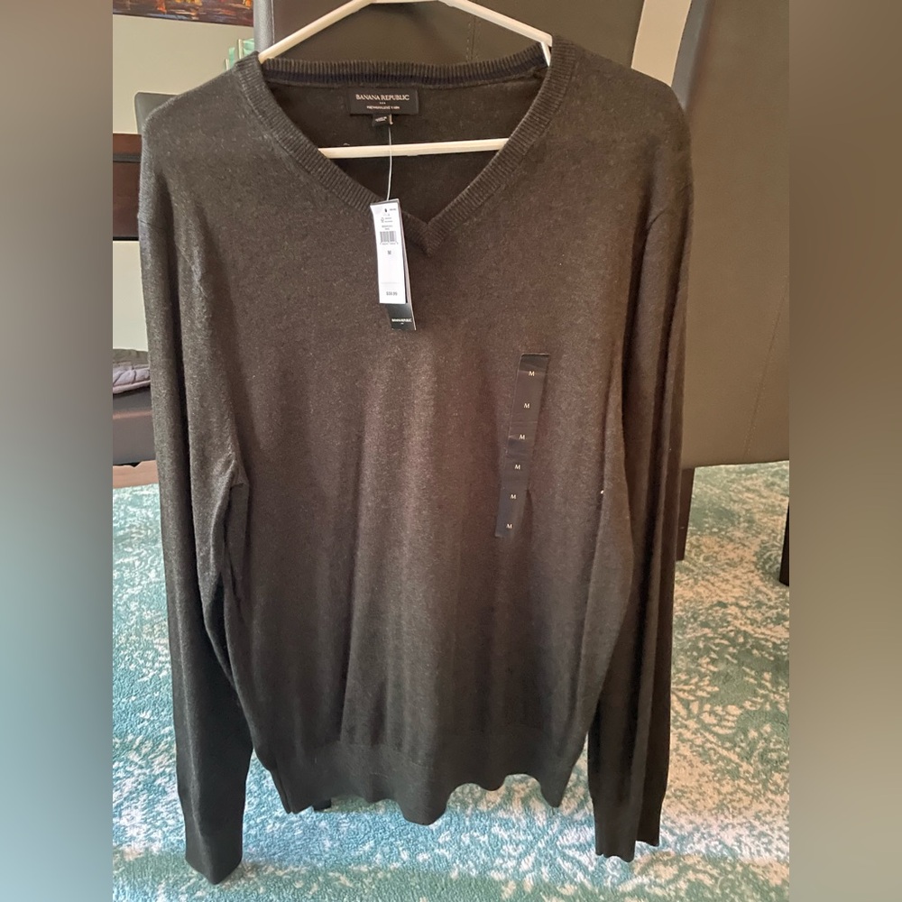 Banana Republic Black V-Neck Sweater